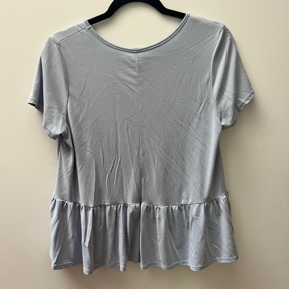 Light Blue Top - Picture 2 of 3